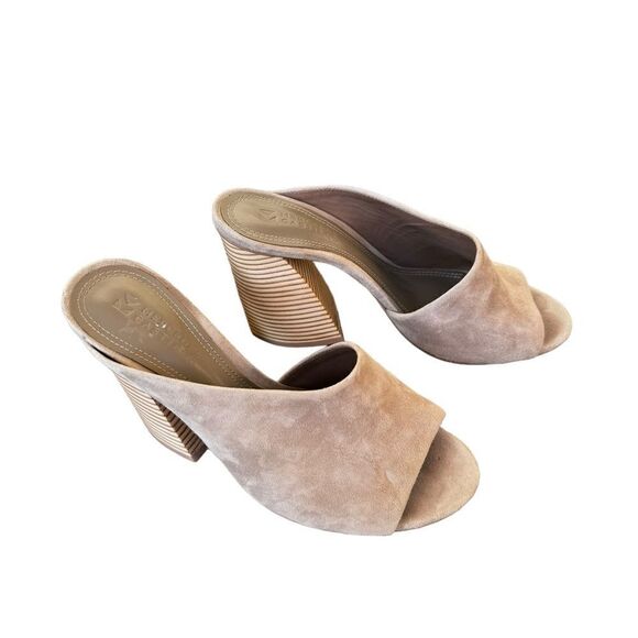 Mercedes Castillo Izar Block Heel Tan Cream Suede Mule Sandal Women's Size 6.5 - Picture 3 of 9
